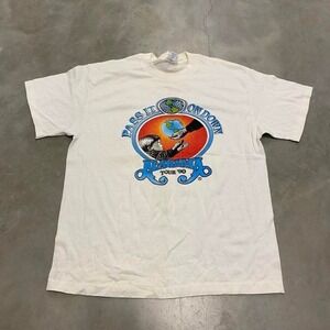 Vintage y2k 90s white Alabama pass it on down country music band shirt